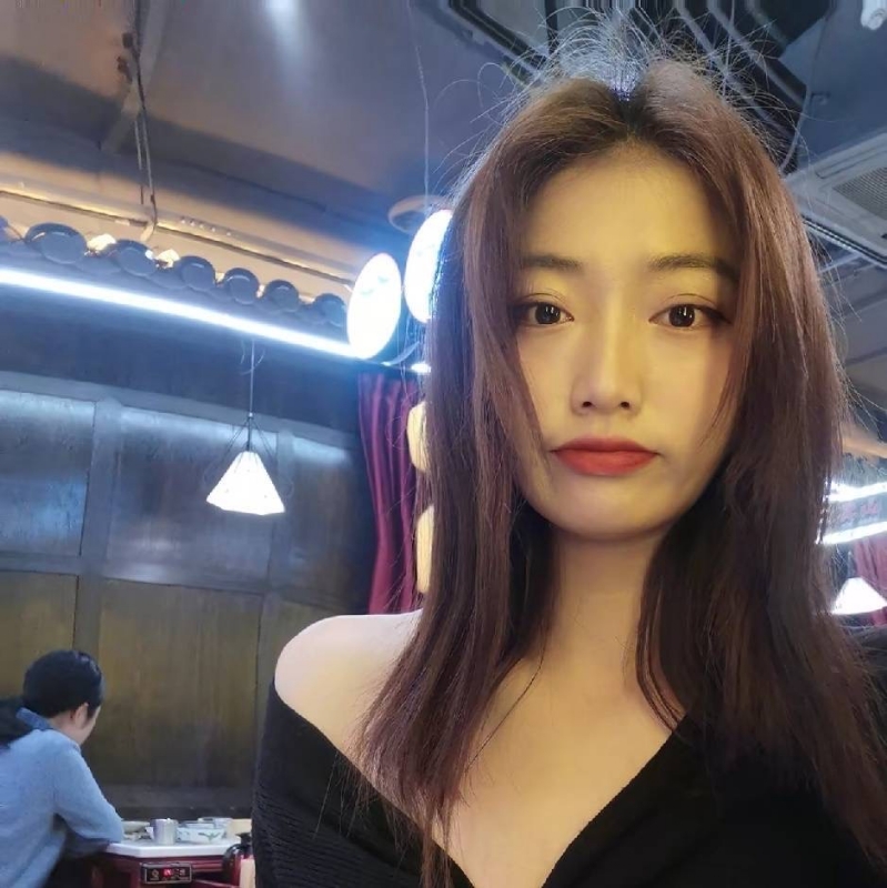 婉儿的第一张照片--贵州闪婚服务中心