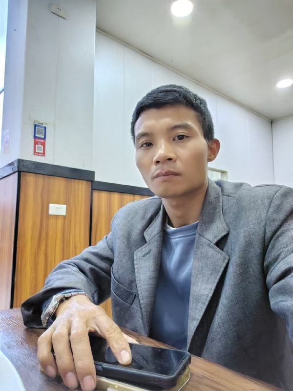 运满乾坤的第一张照片--贵州闪婚服务中心